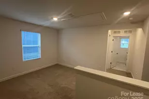 1432 Wildflower St, Newton, NC 28658 - Photo 9