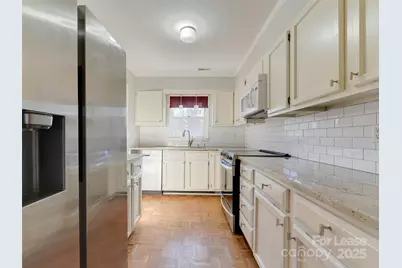 527 Hawthorne Lane #8, Charlotte, NC 28204 - Photo 11