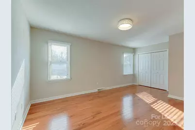 527 Hawthorne Lane #8, Charlotte, NC 28204 - Photo 27