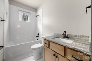 229 Edgewood Rd S, Asheville, NC 28803 - Photo 7