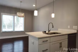 1506 Peridoe Point Ln, Charlotte, NC 28206 - Photo 5