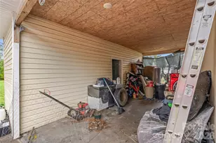 51 Lakeside Dr, Fair Bluff, NC 28439 - Photo 29