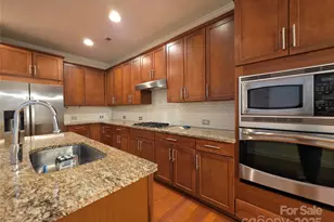 6319 Baltray Rd, Charlotte, NC 28278 - Photo 11