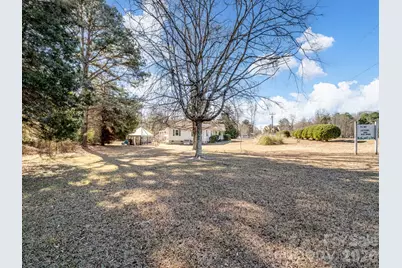 1909 Charlotte Highway, York, SC 29745 - Photo 7