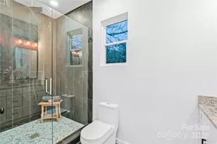 510 N Mulberry St, Cherryville, NC 28201 - Photo 17