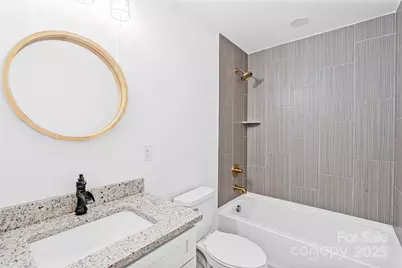 510 N Mulberry Street, Cherryville, NC 28201 - Photo 11