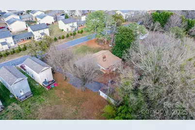 1902 19th Avenue NE, Hickory, NC 28601 - Photo 39