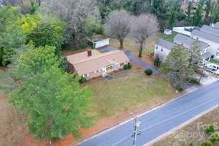 1902 19th Ave NE, Hickory, NC 28601 - Photo 41