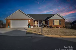 135 Central Pk Cir, Spindale, NC 28160 - Photo 5