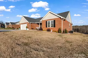 135 Central Pk Cir, Spindale, NC 28160 - Photo 3