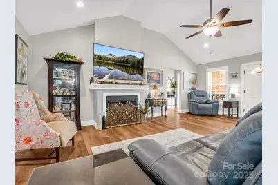 135 Central Park Circle, Spindale, NC 28160 - Photo 9