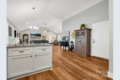 135 Central Park Circle, Spindale, NC 28160 - Photo 11