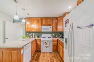 411 Willow Street S, Gastonia, NC 28054 - Photo 15