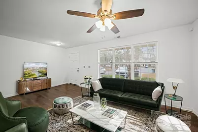 6766 Cypress Tree Lane, Charlotte, NC 28215 - Photo 5