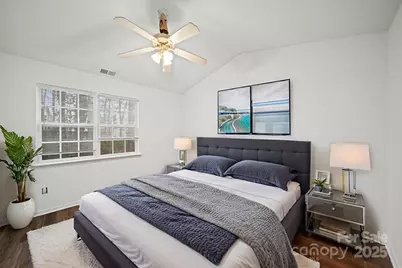 6766 Cypress Tree Lane, Charlotte, NC 28215 - Photo 35