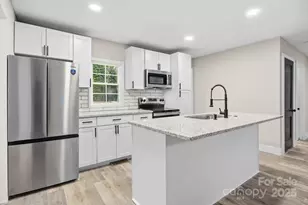 519 N Main St, Mount Gilead, NC 27306 - Photo 9