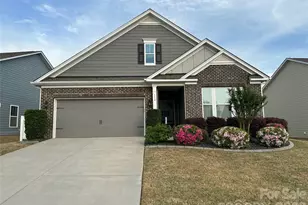 112 Canada Dr, Statesville, NC 28677 - Photo 1