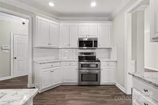 9529 Numenore Dr, Charlotte, NC 28269 - Photo 15