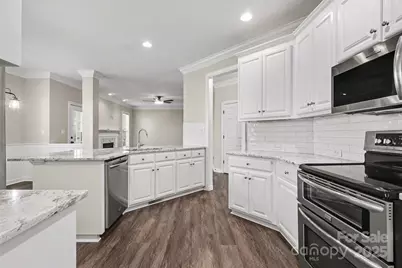 9529 Numenore Drive, Charlotte, NC 28269 - Photo 9