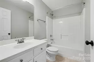 9529 Numenore Dr, Charlotte, NC 28269 - Photo 17