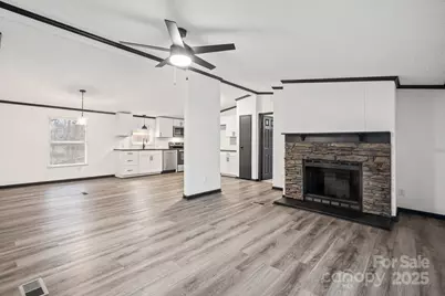 2464 Puetts Chapel Road, Bessemer City, NC 28016 - Photo 9