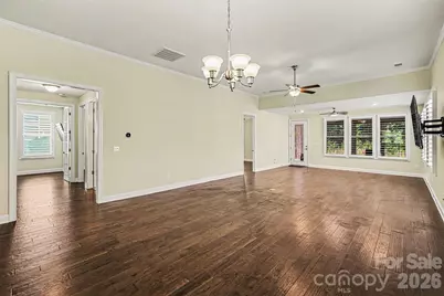 8407 Festival Way, Charlotte, NC 28215 - Photo 7