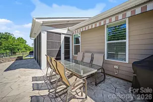 8407 Festival Wy, Charlotte, NC 28215 - Photo 41