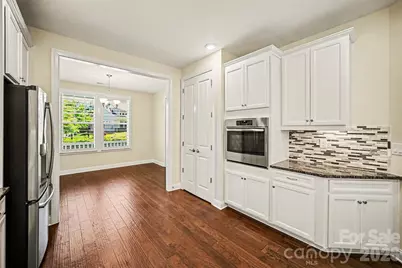 8407 Festival Way, Charlotte, NC 28215 - Photo 23