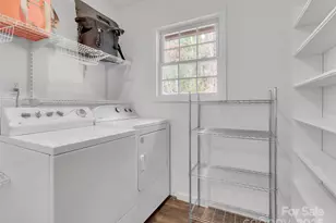 719 Pinewood Dr, Waynesville, NC 28786 - Photo 11