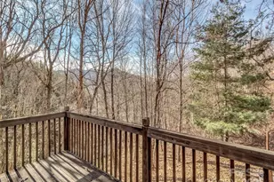 719 Pinewood Dr, Waynesville, NC 28786 - Photo 15