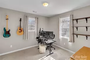 719 Pinewood Dr, Waynesville, NC 28786 - Photo 17