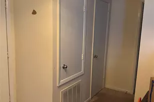 819 Sardis Cove Dr, Charlotte, NC 28270 - Photo 3