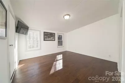 675 Hares Way Way, Lincolnton, NC 28092 - Photo 3