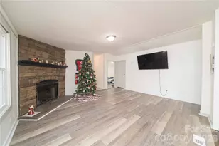 675 Hares Way Way, Lincolnton, NC 28092 - Photo 13