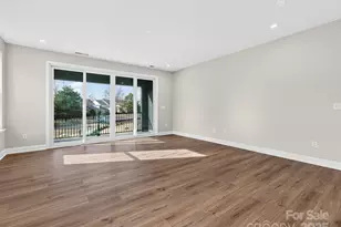 1343 Sandstar Ln, Charlotte, NC 28226 - Photo 11