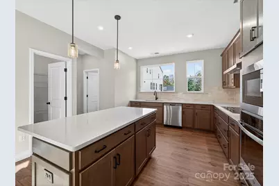 1343 Sandstar Lane, Charlotte, NC 28226 - Photo 7