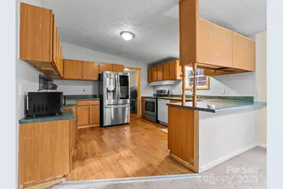 205 Kirk Way, Candler, NC 28715 - Photo 5