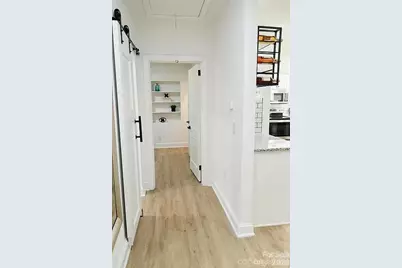 2524 Pickway Drive, Charlotte, NC 28269 - Photo 9