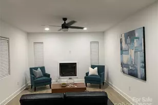 2524 Pickway Dr, Charlotte, NC 28269 - Photo 7