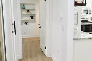 2524 Pickway Dr, Charlotte, NC 28269 - Photo 9