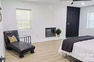 2524 Pickway Dr, Charlotte, NC 28269 - Photo 15