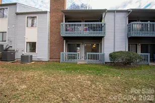 11042 Harrowfield Rd, Charlotte, NC 28226 - Photo 15