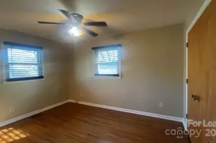 715 Tom Hunter Rd, Charlotte, NC 28213 - Photo 7