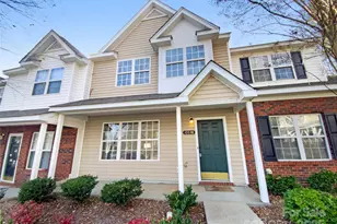 10840 Holly Ridge Blvd, Charlotte, NC 28216 - Photo 1