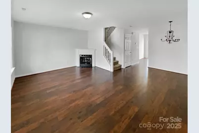 10840 Holly Ridge Boulevard, Charlotte, NC 28216 - Photo 3