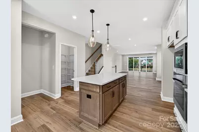 1331 Sandstar Lane, Charlotte, NC 28226 - Photo 7