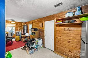 1936 Lakedell Dr, Charlotte, NC 28215 - Photo 13