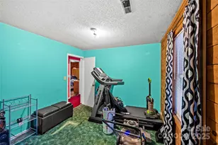 1936 Lakedell Dr, Charlotte, NC 28215 - Photo 21