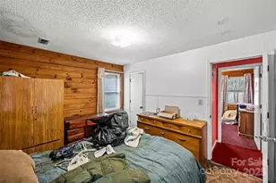 1936 Lakedell Dr, Charlotte, NC 28215 - Photo 23