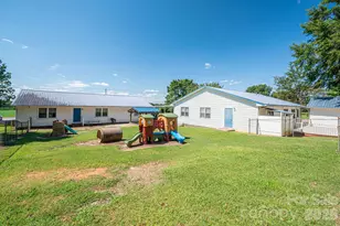 2482 June Bug Rd, Vale, NC 28168 - Photo 9